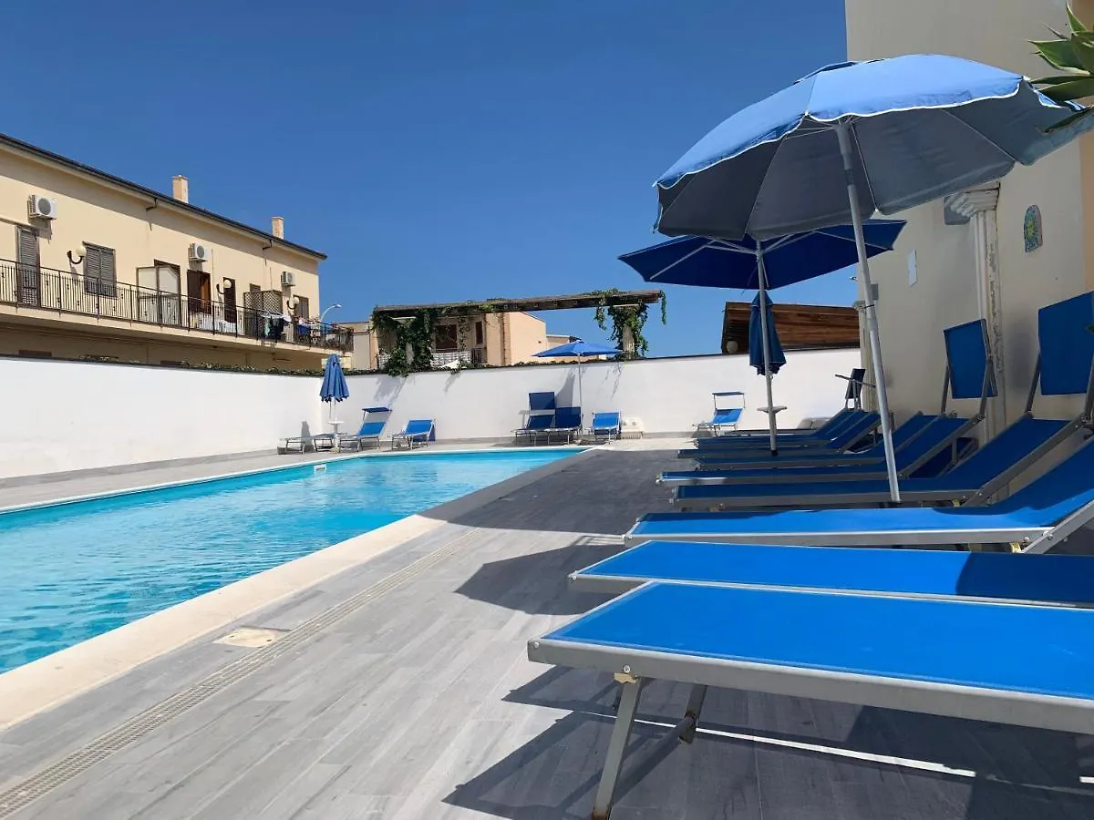 sicily home casa vacanze San Vito Lo Capo 0*,  Italia